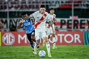 River se trajo un sufrido punto de Bolivia en su debut por Sudamericana